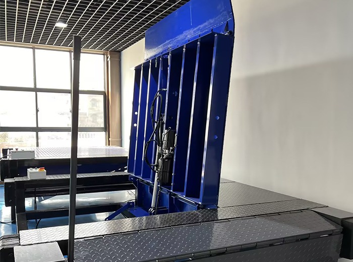 What is a Vertical Dock Leveler?